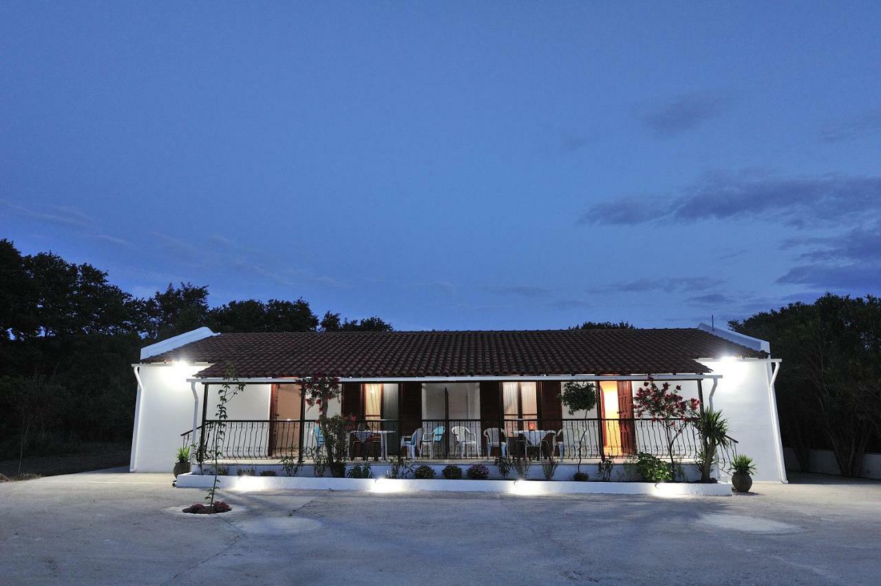 Anastazia Paradise Kolios Exteriör bild