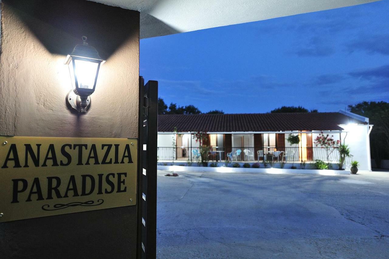 Anastazia Paradise Kolios Exteriör bild